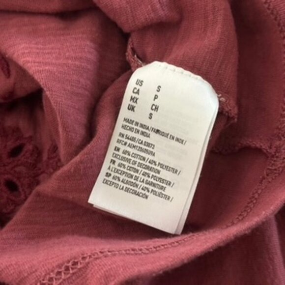 AE Eyelet Cap Sleeve Top - Picture 4 of 4